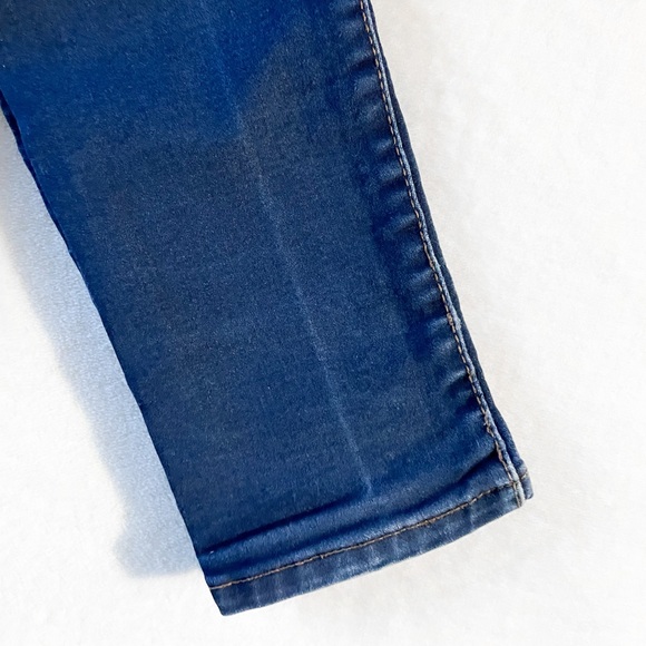 High-rise jeans - Picture 7 of 7